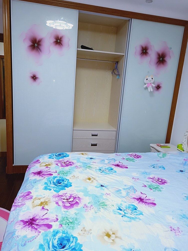 舒适二室一厅套房