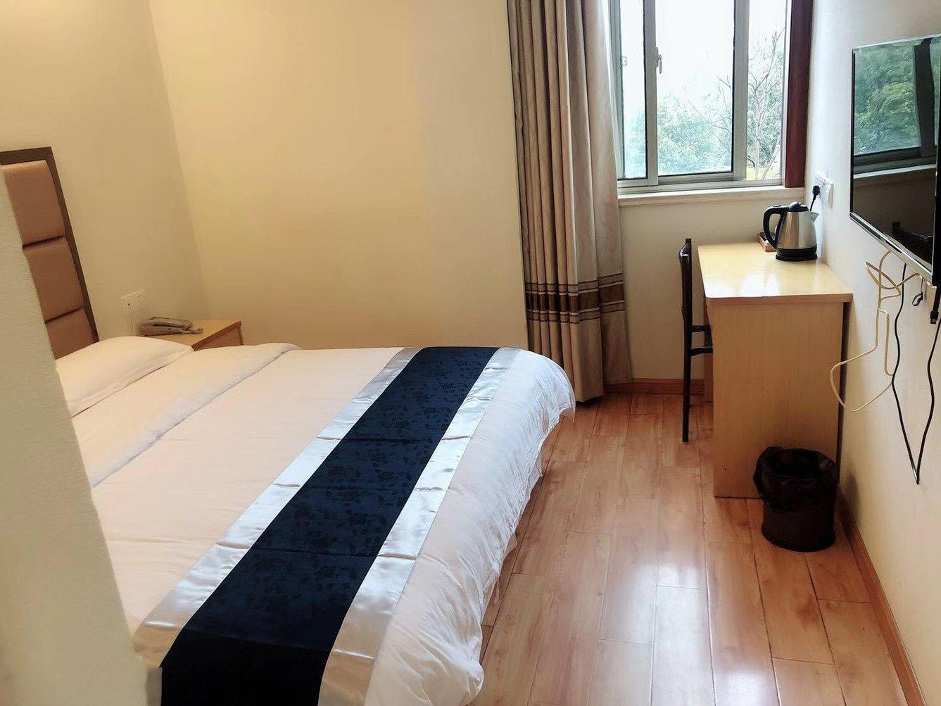 上海普庆商务浦东机场店公寓