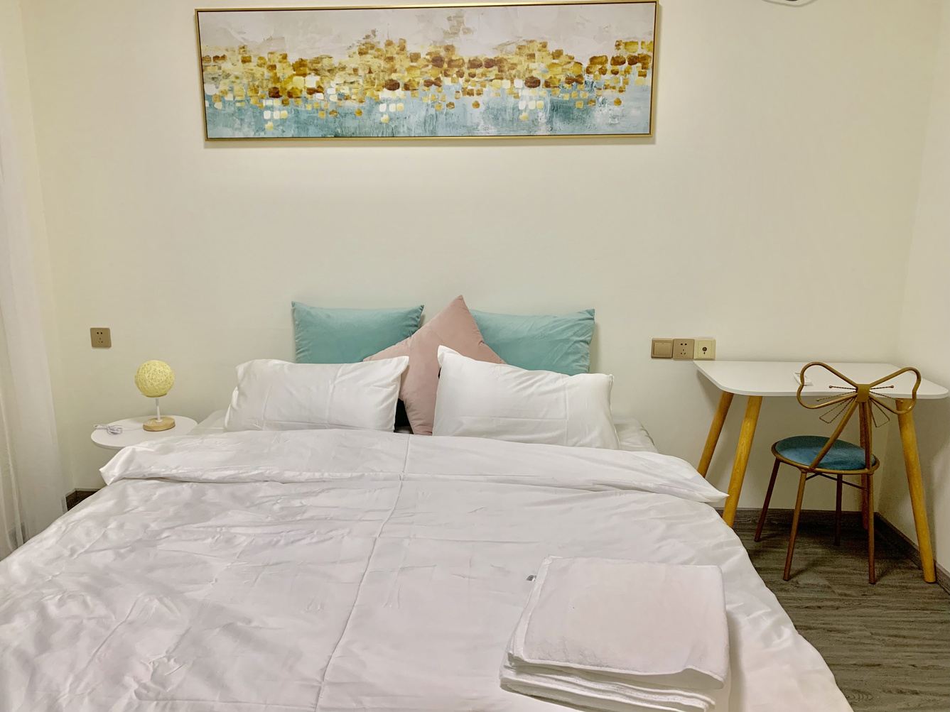 精致江景房