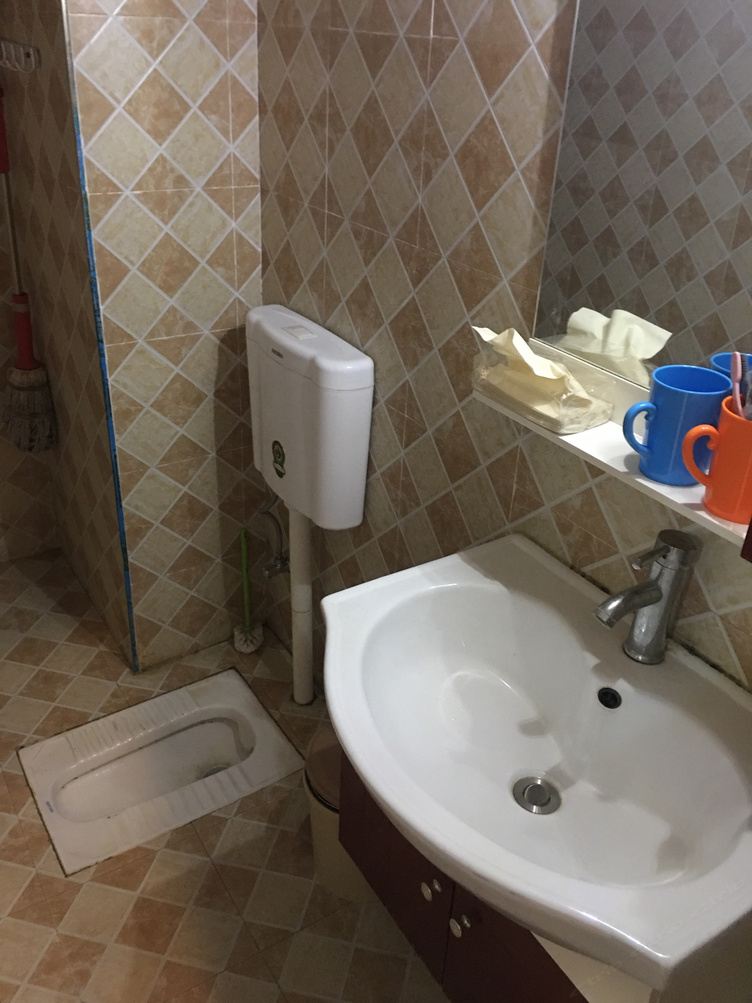 现代简约一室一厅套房
