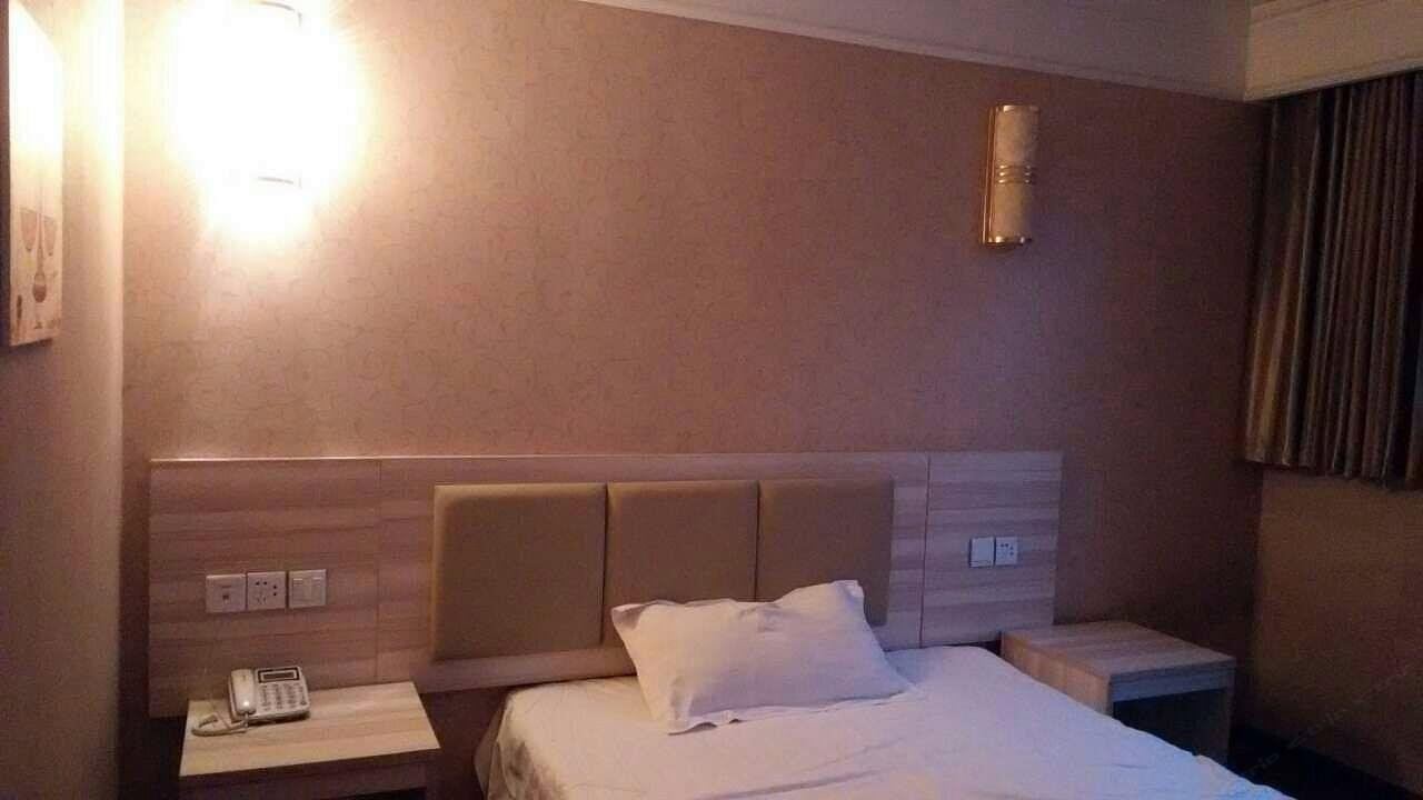 特价大床房