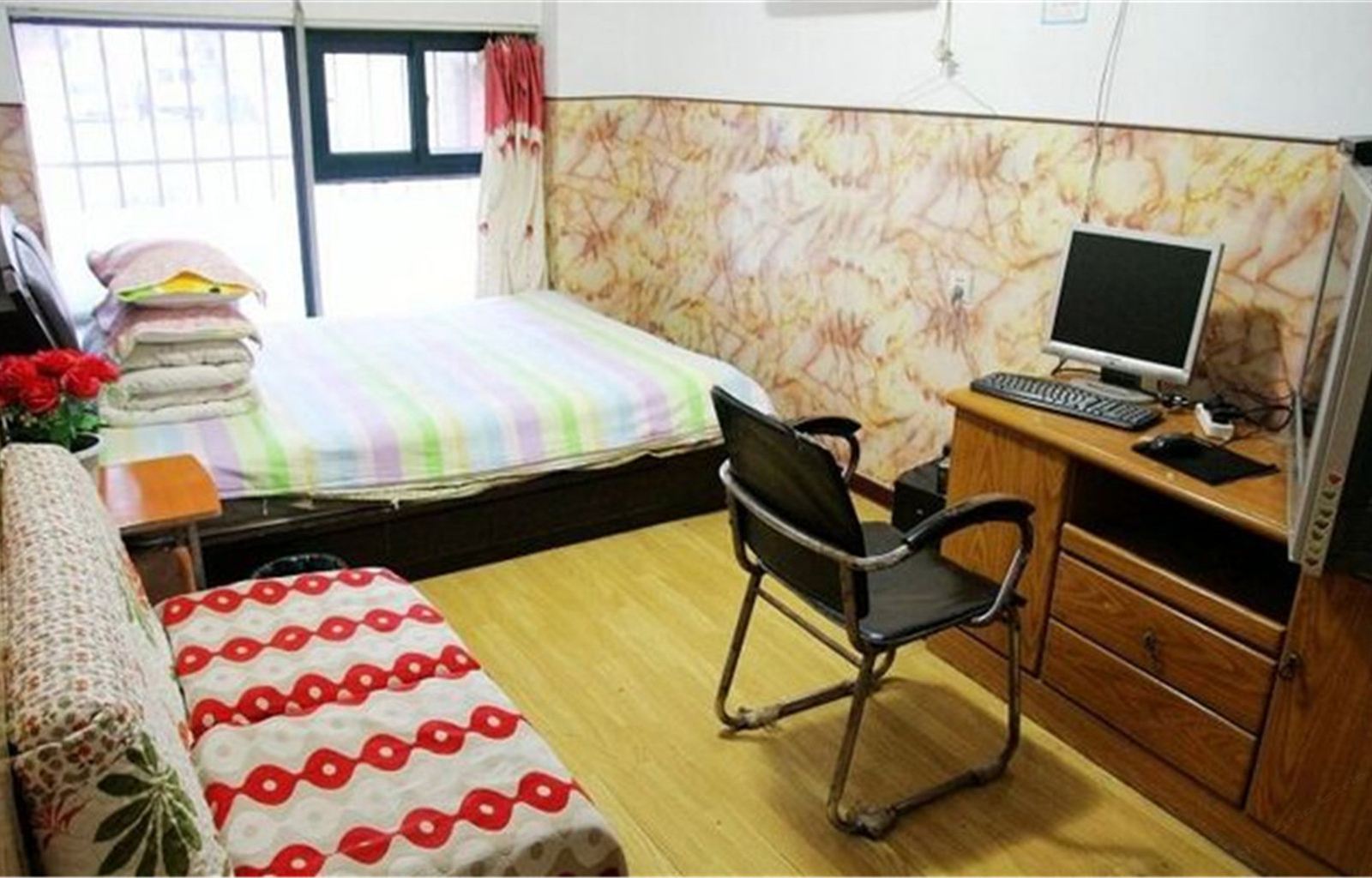 豪华大床房