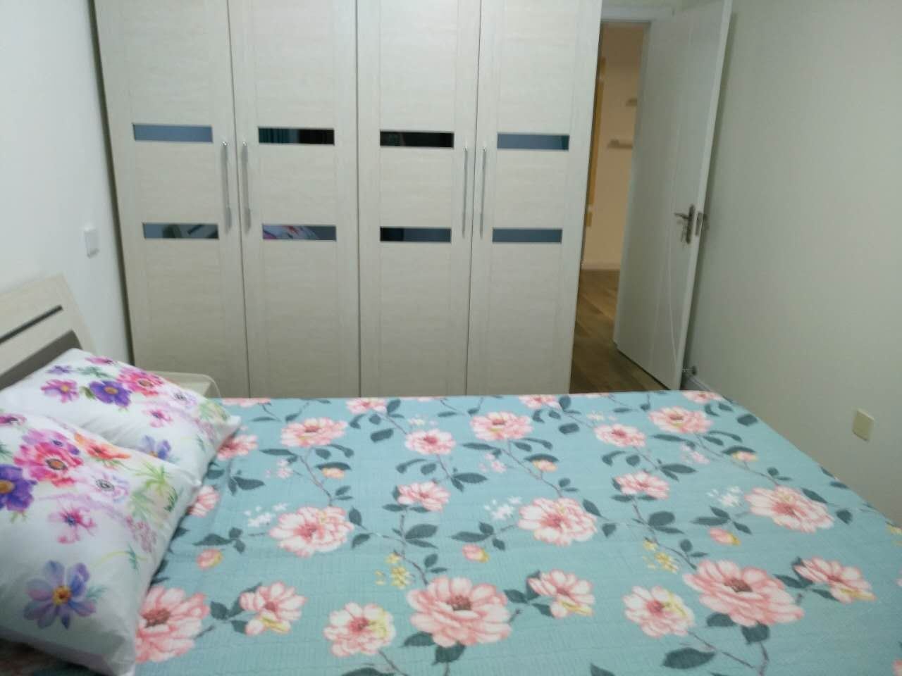 豪华二室二厅套房