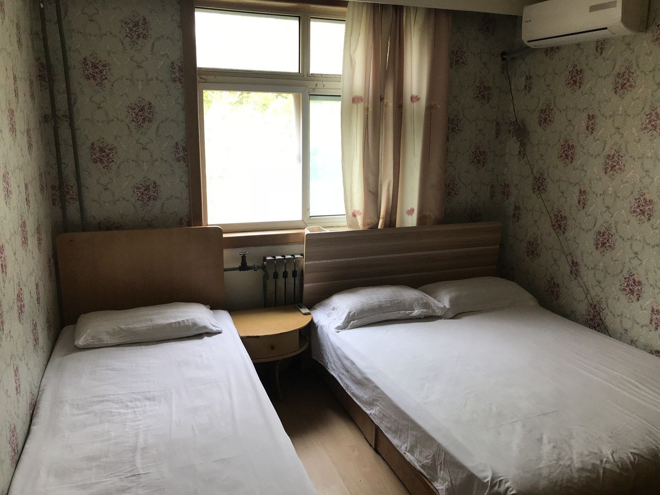 两室一厅