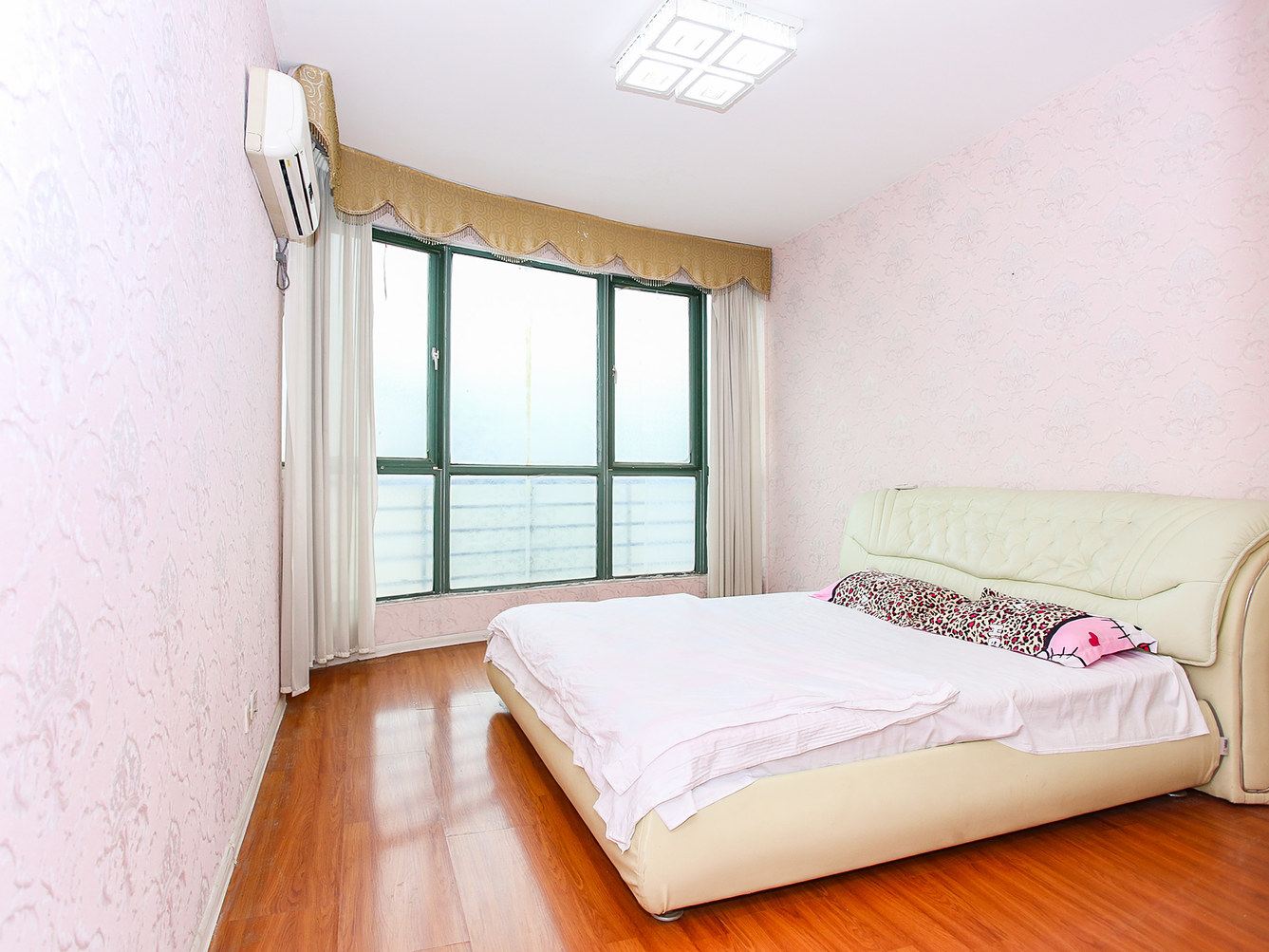 青岛liuyuanyuan001公寓(10号店)