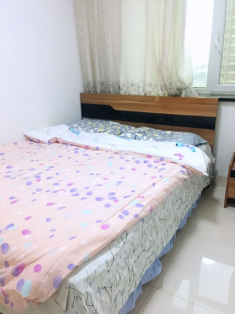 现代简约二室一厅套房