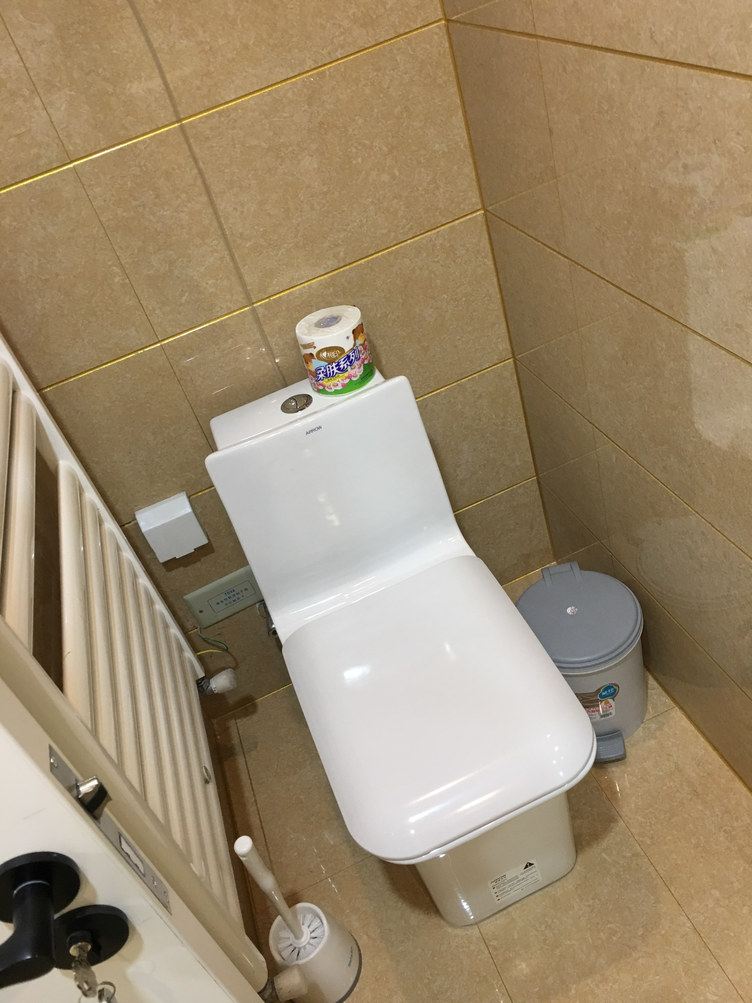 一室大床房