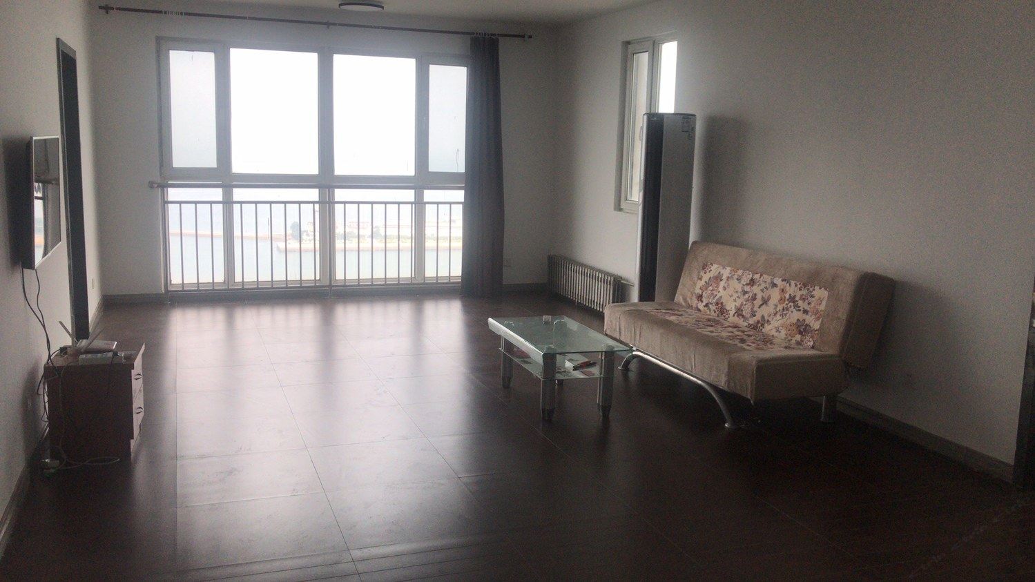 海景三室一厅