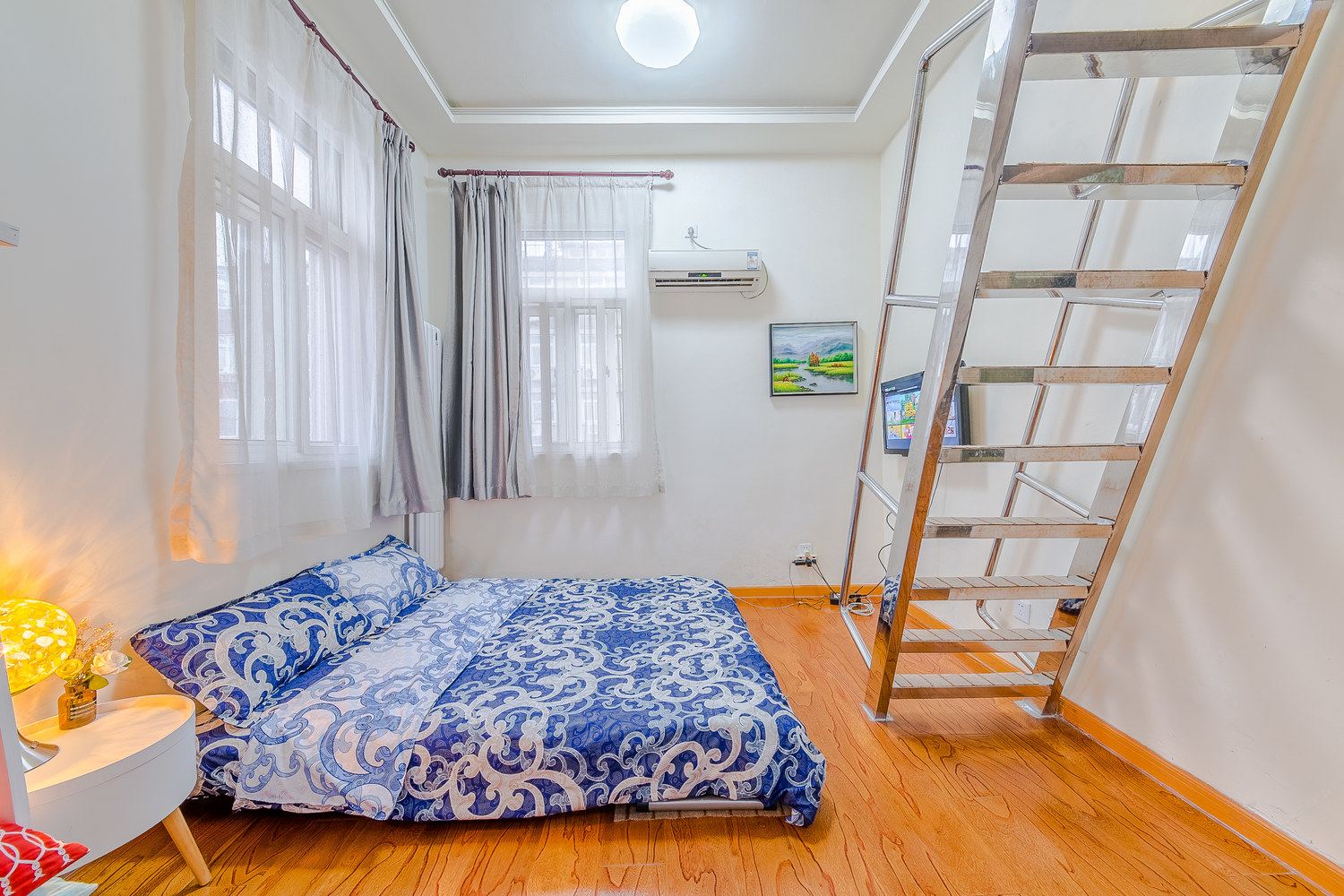 温馨一室一厅套房