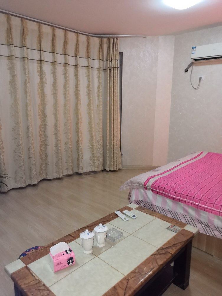 温馨一室大床房