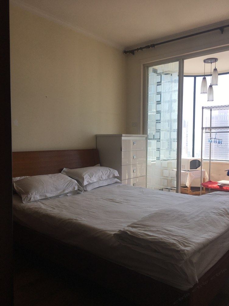 海景一室二床房