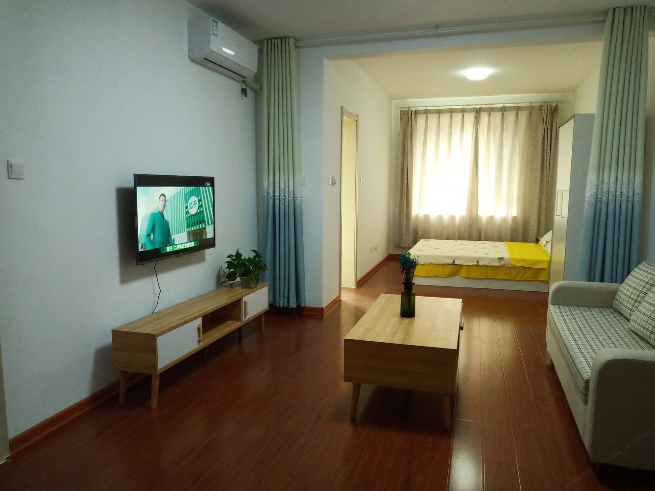 简约一室大床房