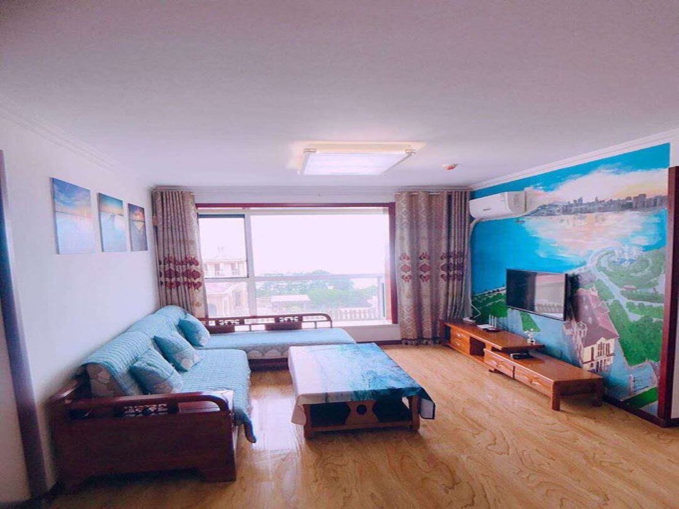 地中海风情三室一厅套房