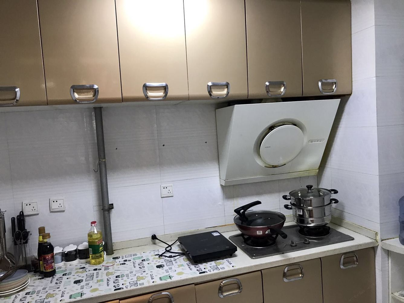 温馨二室一厅套房