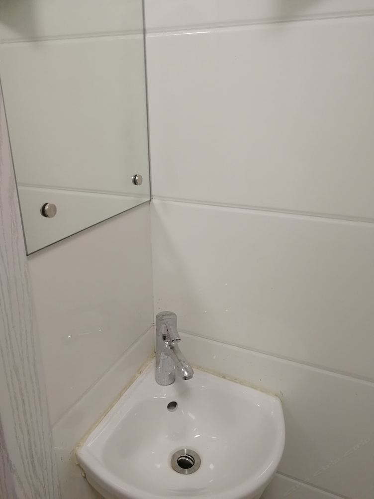 一室大床房