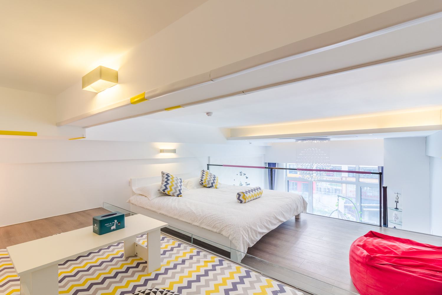 温馨loft一室二床房