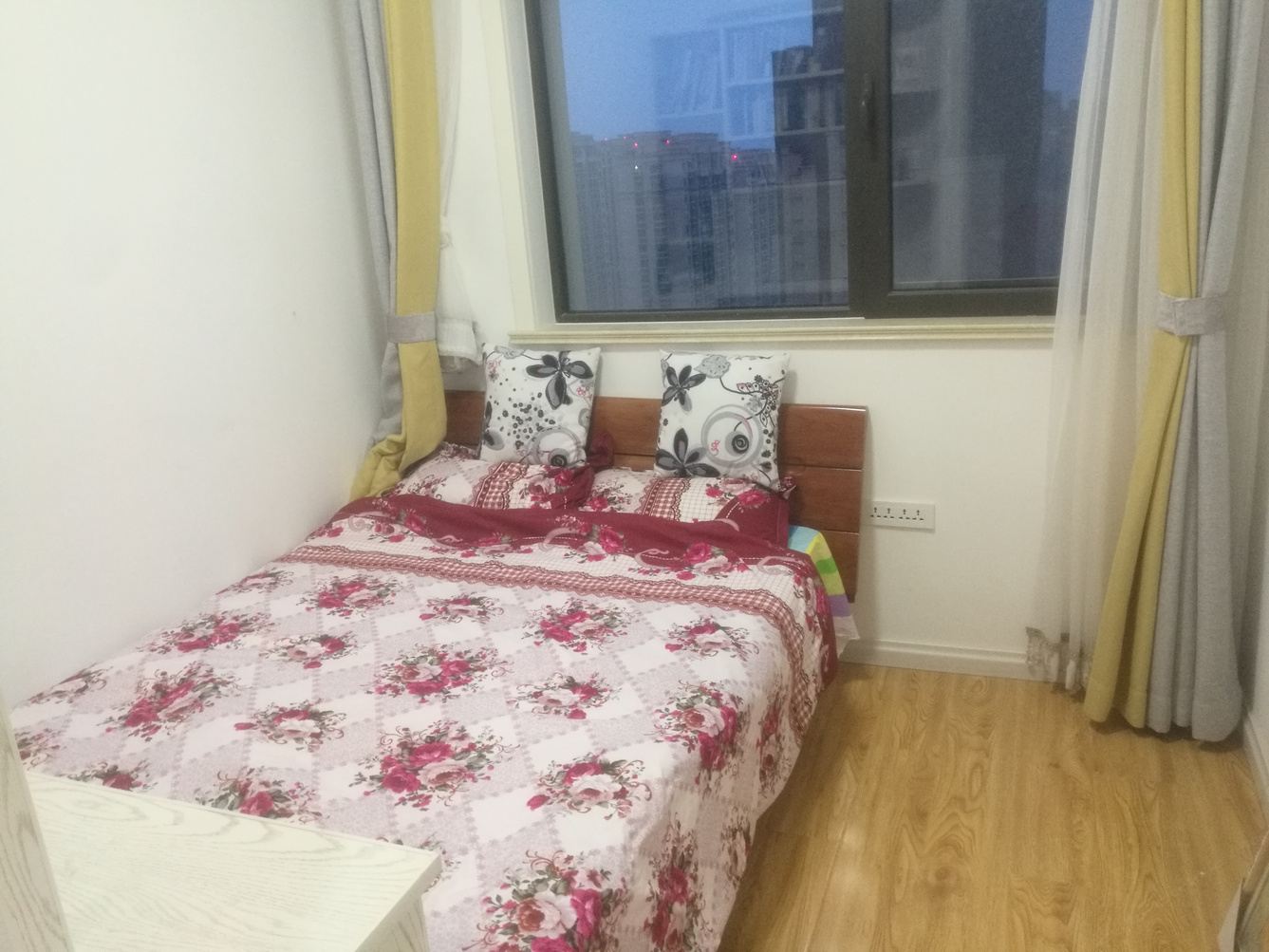 海景二室一厅套房