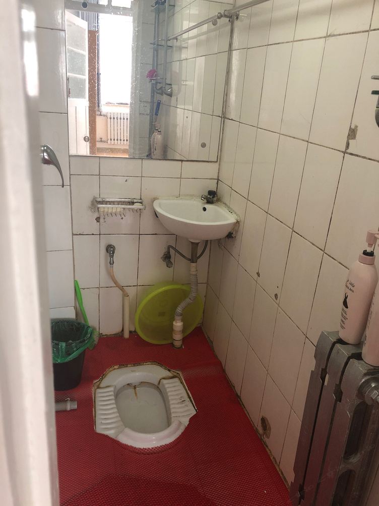 温暖二室二床房