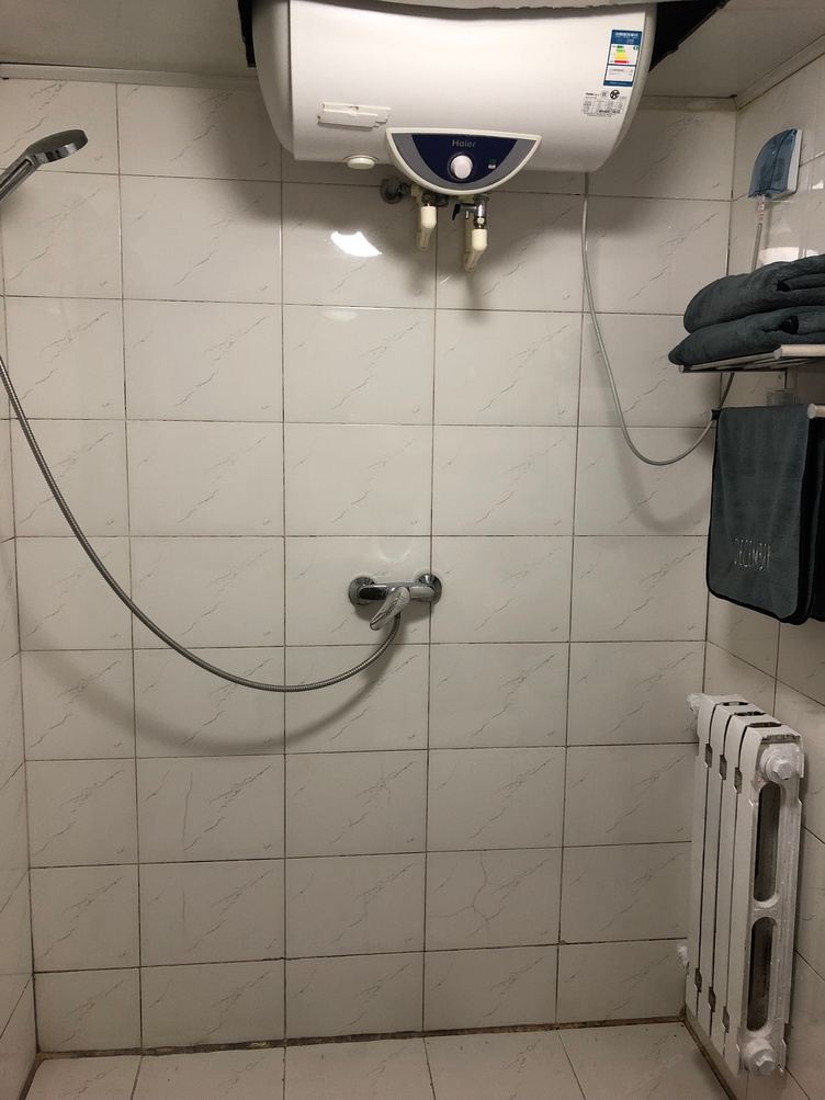舒适大床房