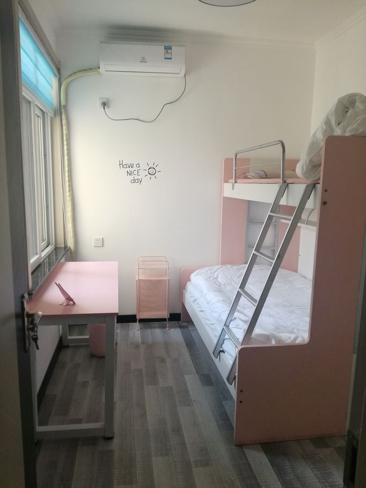 北欧风三室一厅套房
