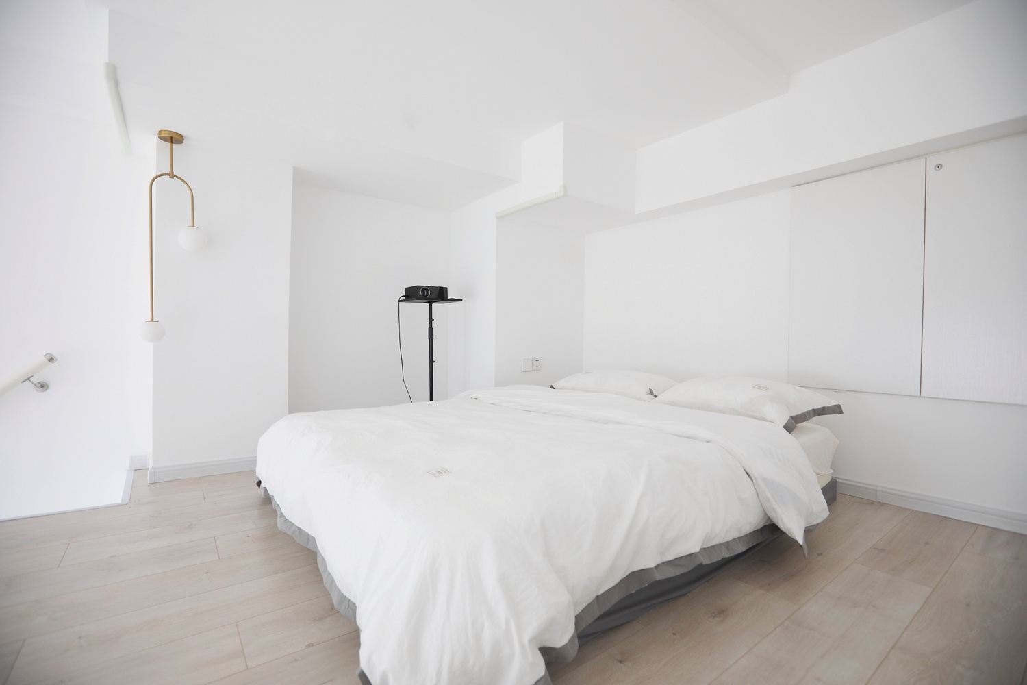 温馨loft二室大床房