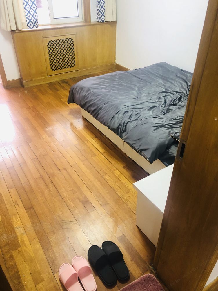 花园二室一厅套房