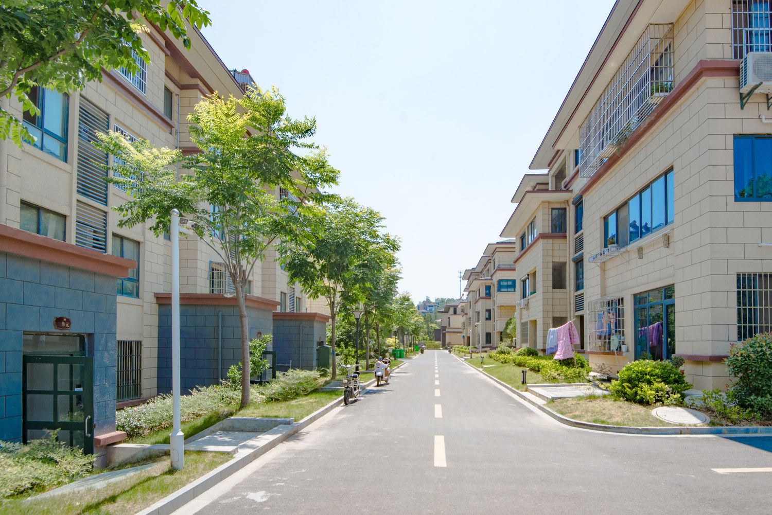 天目颐香水岸三床麻将房公寓