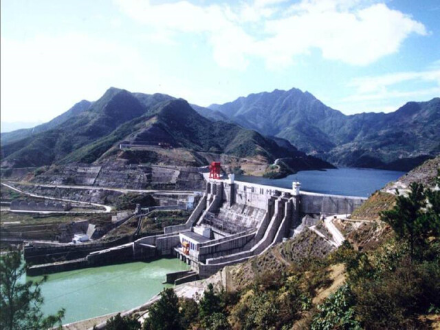  西宁 贵德阿什贡地质公园 龙羊峡 茶卡盐湖 祁连 门源6日游>小众深度