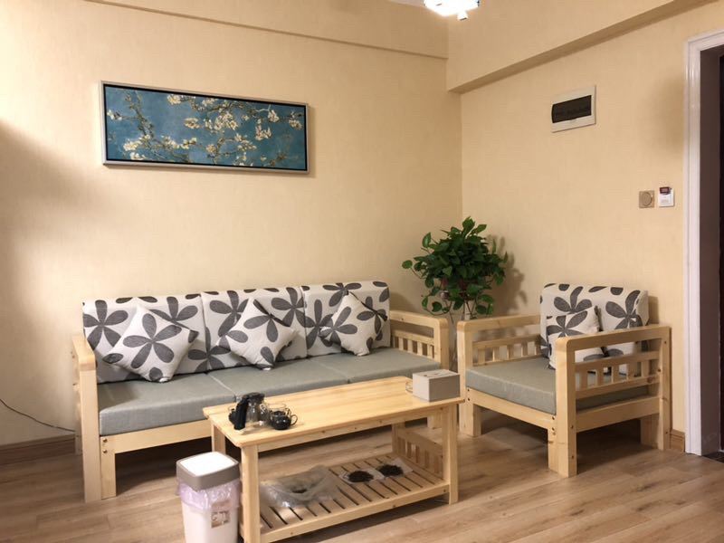 榻榻米二室二床房