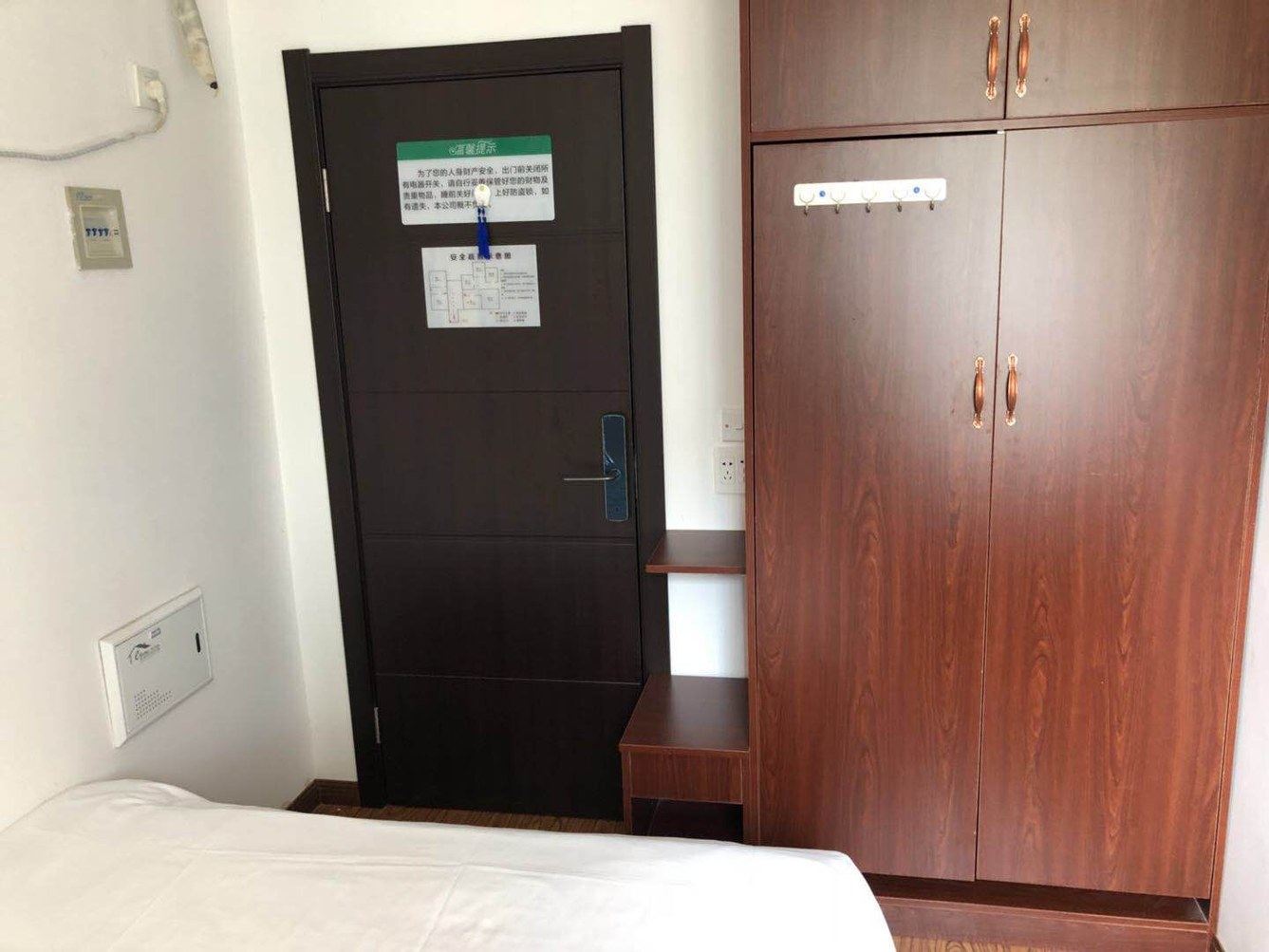 一室大床房