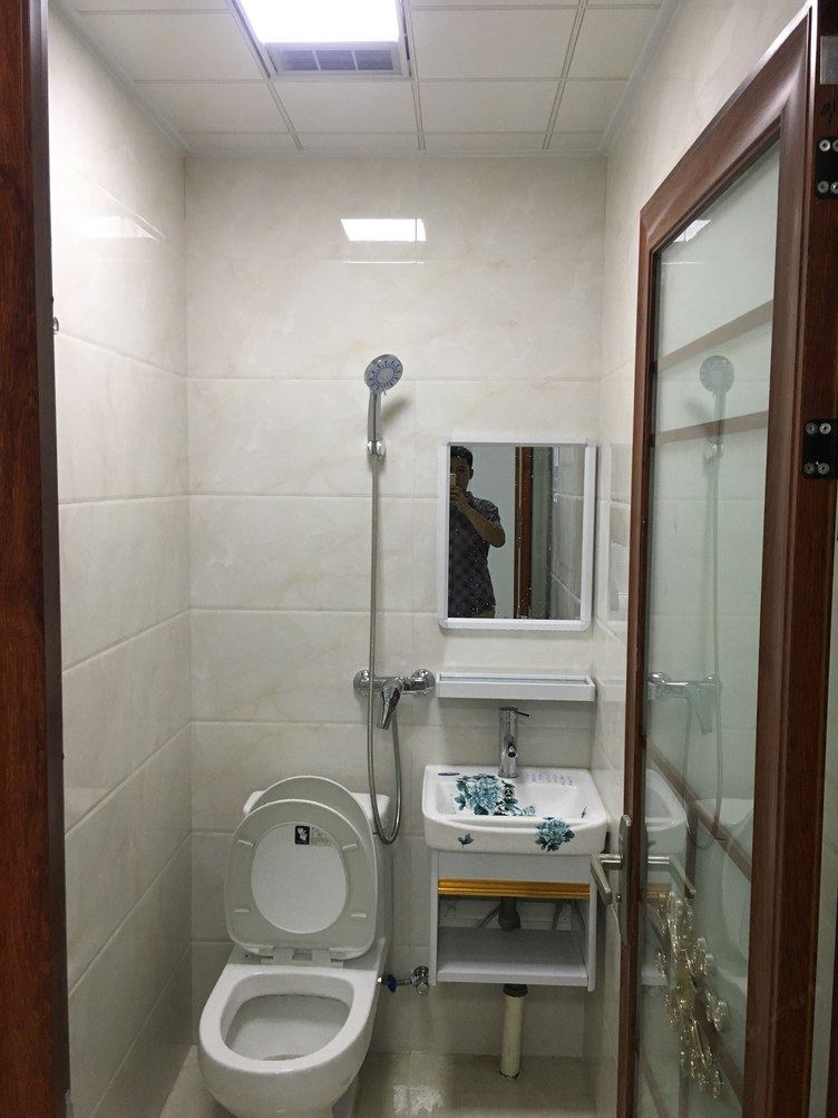 简约一室大床房
