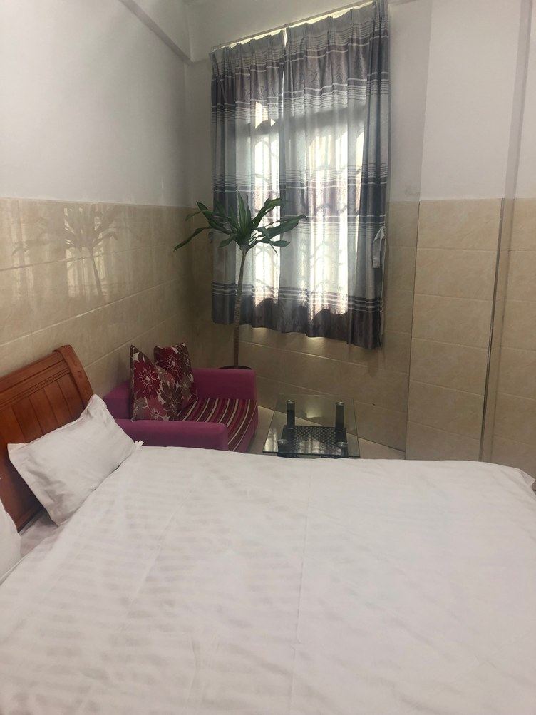 舒适阳光一室大床房