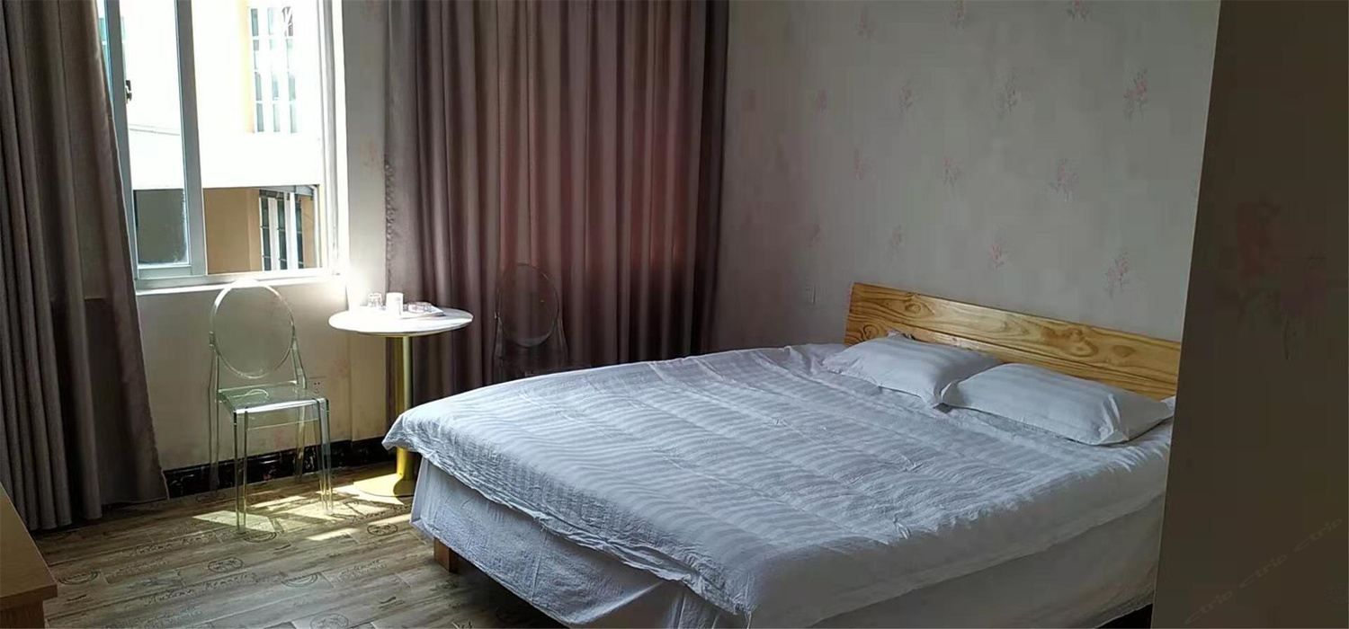 整洁一室大床房