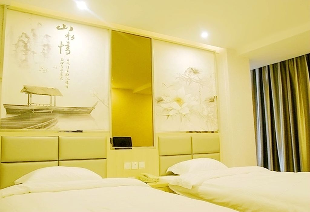 标准双床房