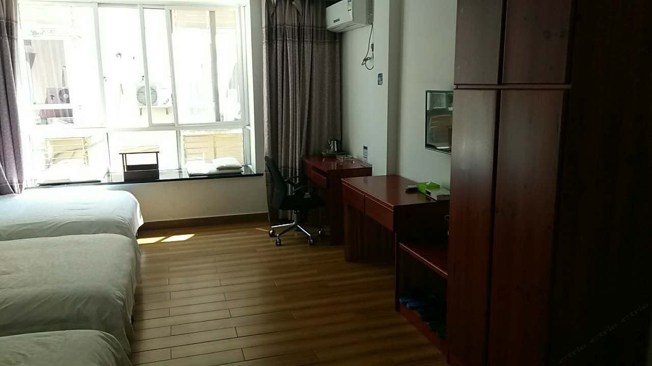 商务三人间