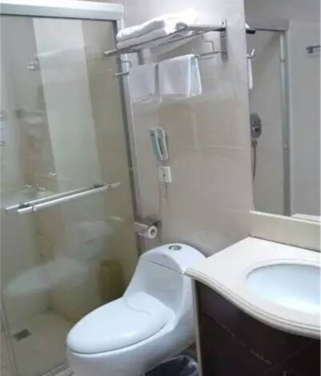 普通间