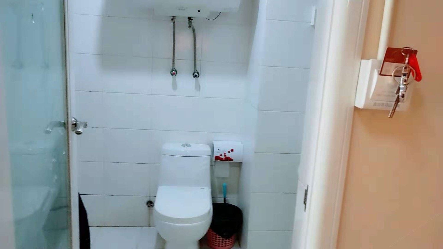 阳光大床房