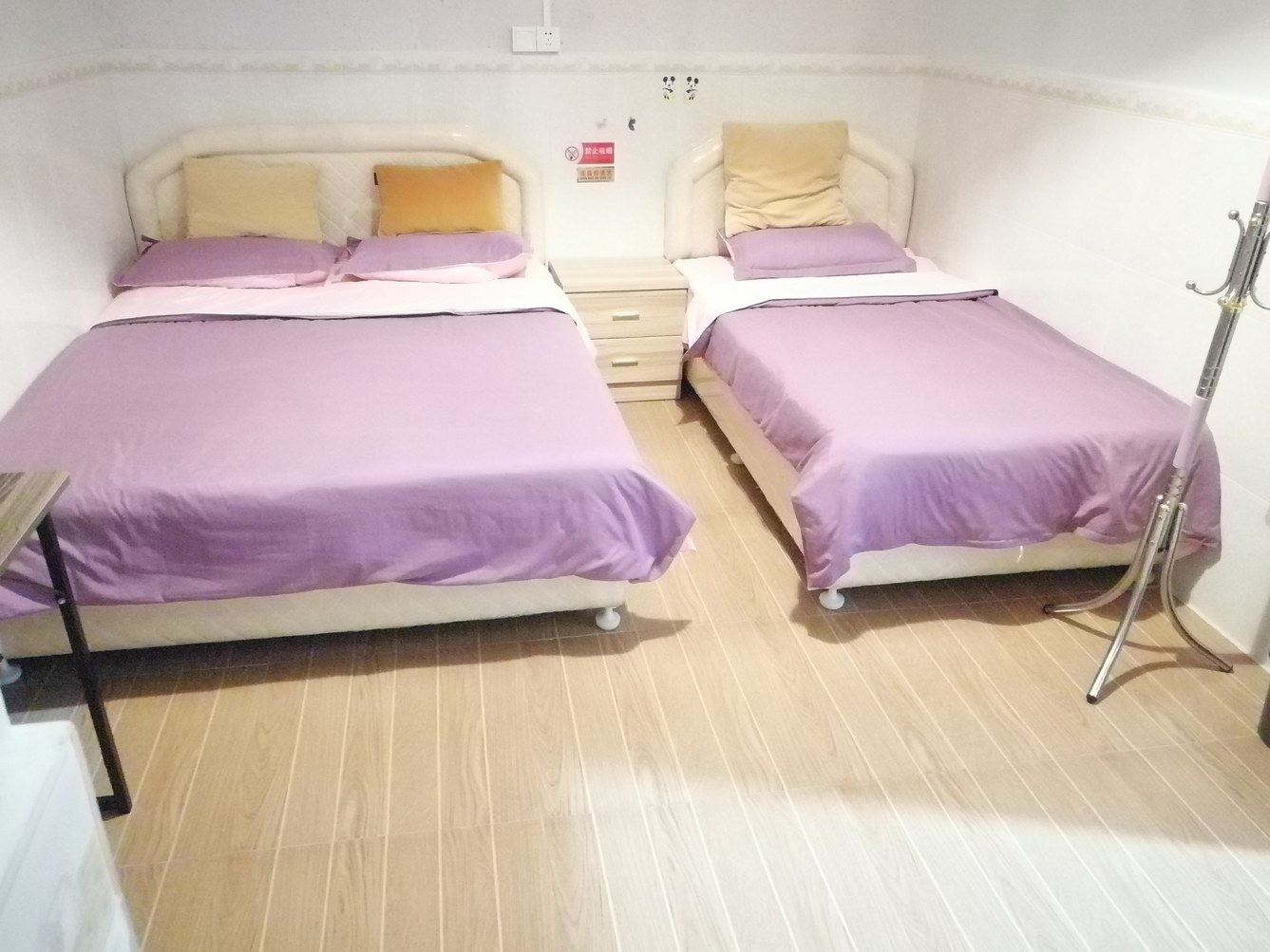 舒适简约家庭房