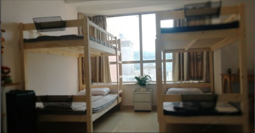 甜心四人间(床位房)(公共卫生间)