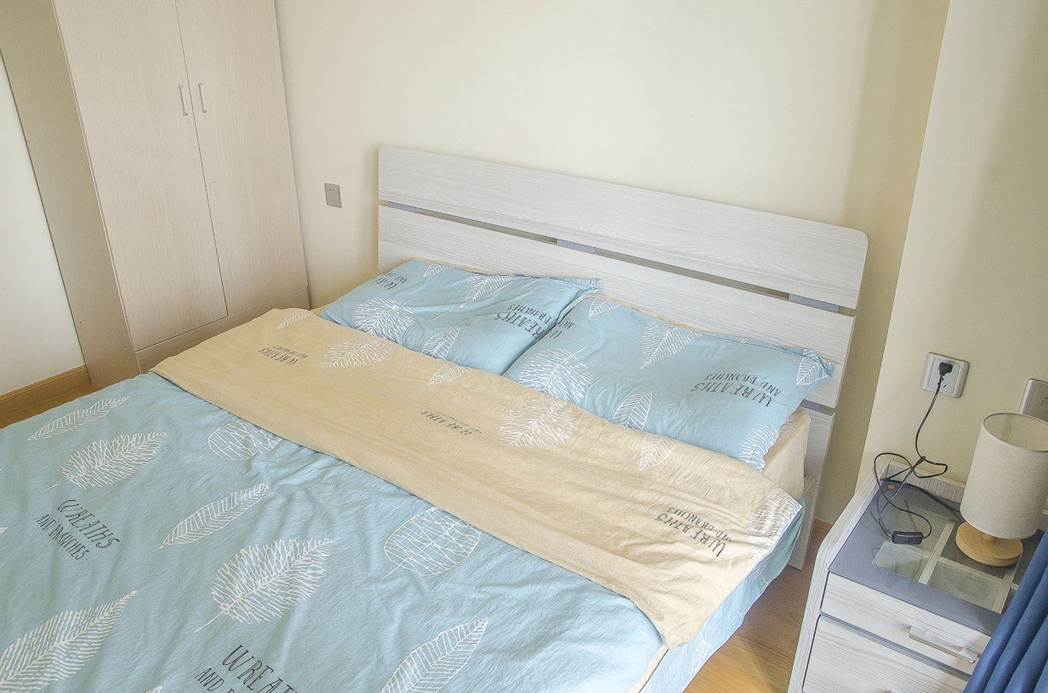 舒适三室一厅套房