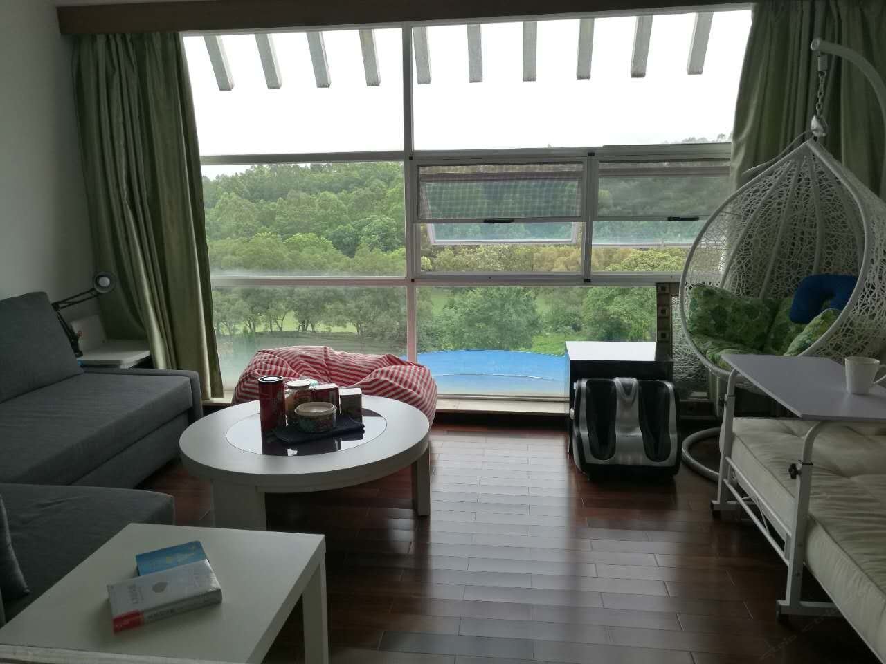 生态一室三床房