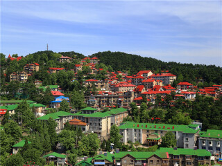 廬山旅游花費(fèi)一般多少_到廬山旅游多少錢_廬山半自助游