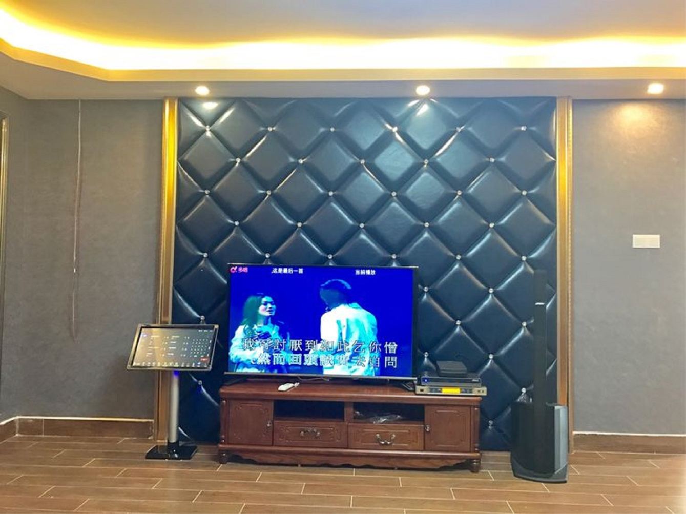 其他