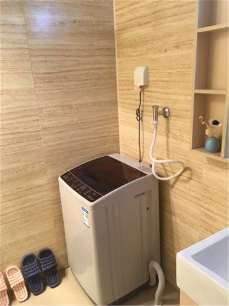 豪华大床房(无窗)