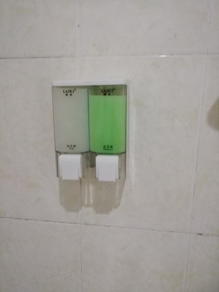 经济大床房