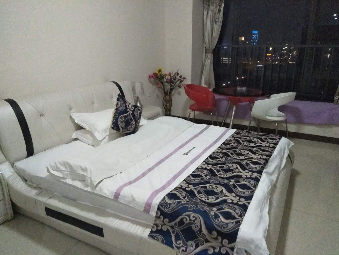 温馨大床房