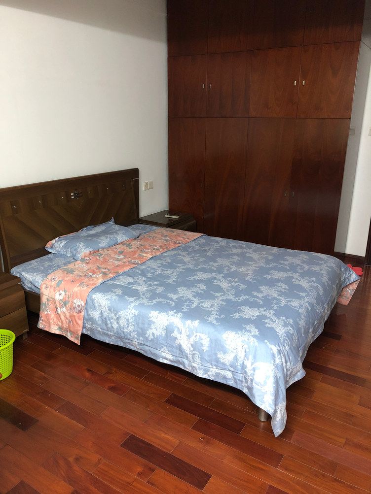 古典三室一厅套房