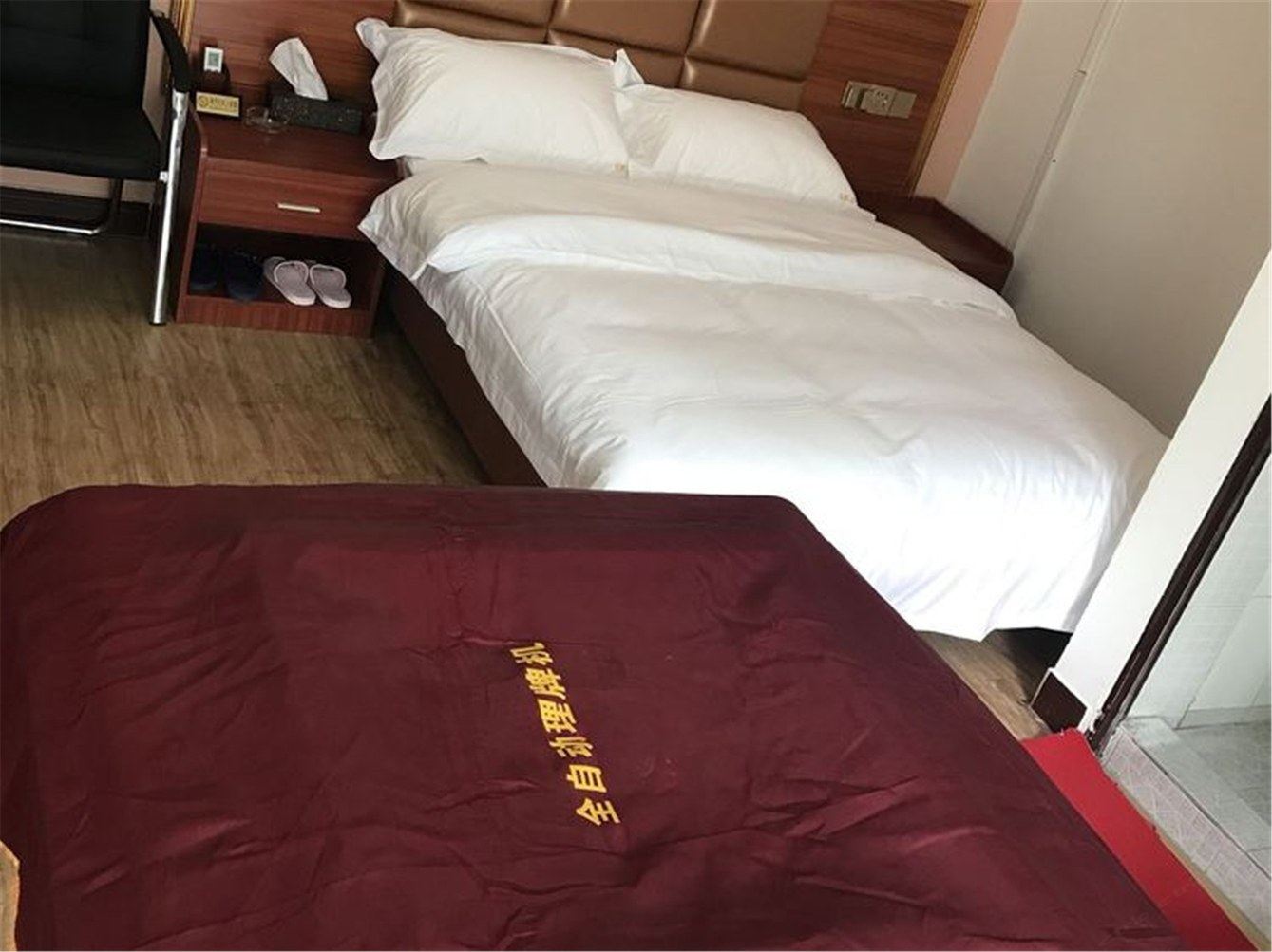 豪华大床房