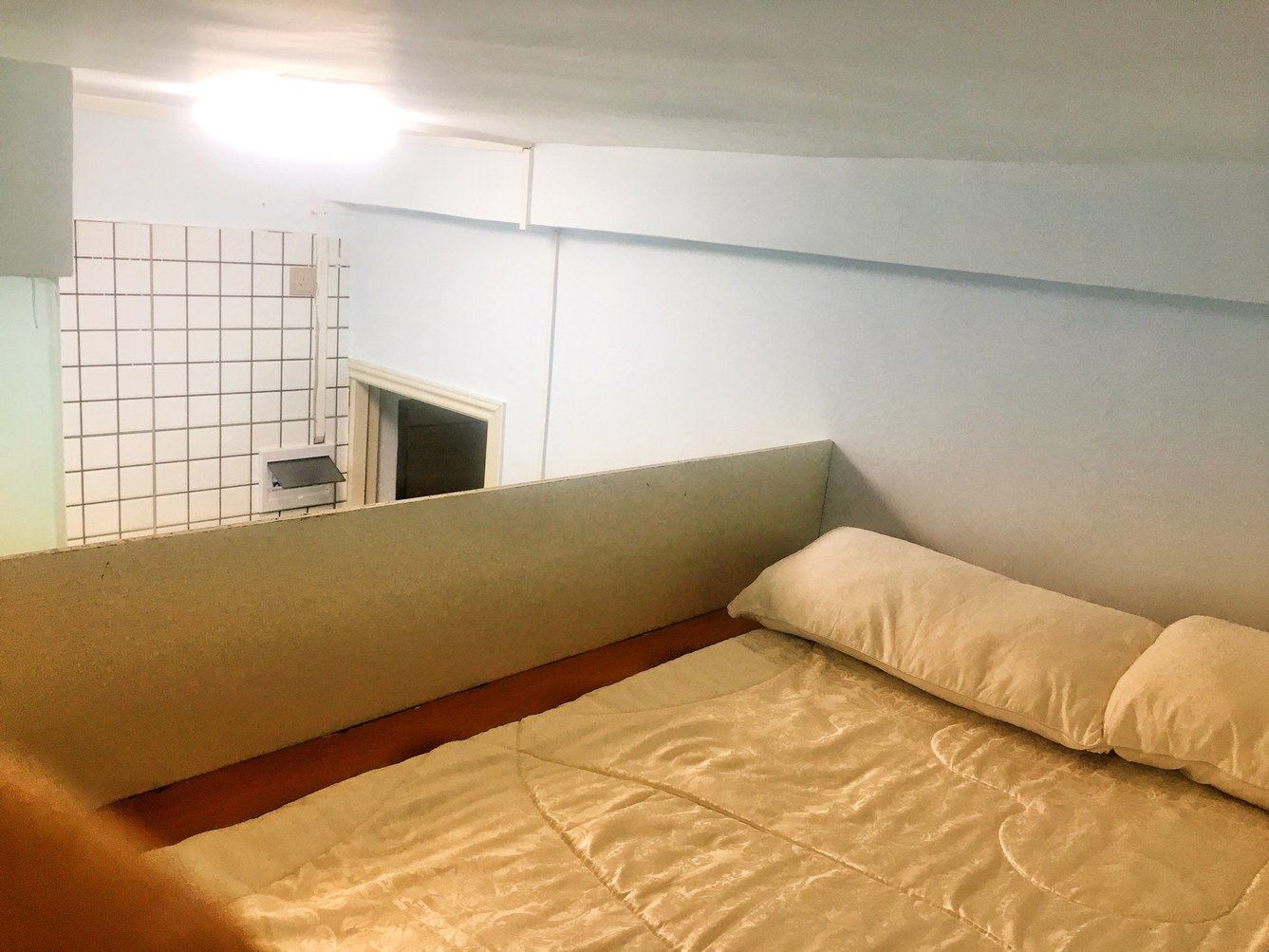 精装一室一厅套房