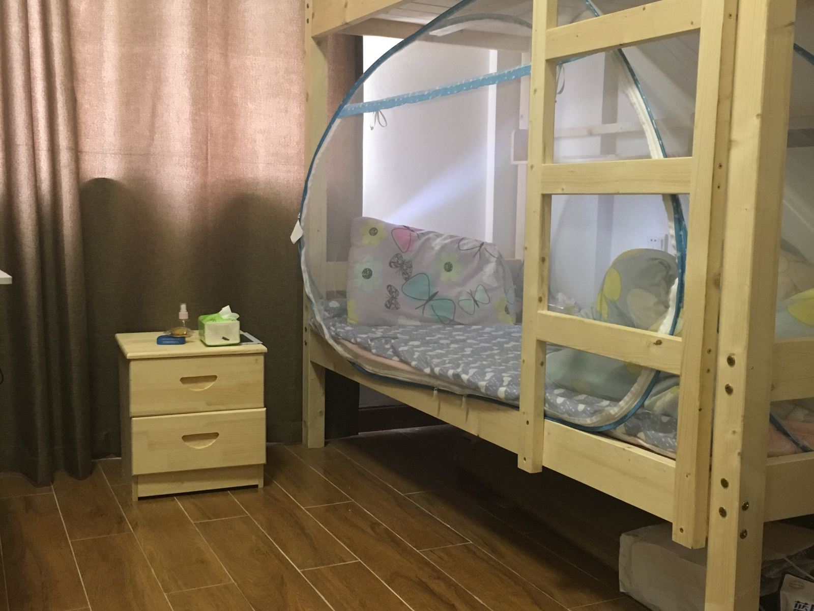 甜美四人间(床位房)(公共卫浴)
